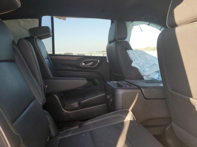 Chevrolet Suburban K1500 Premier Image 13