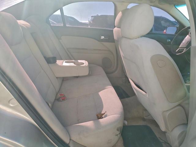 Ford Fusion Se Image 2