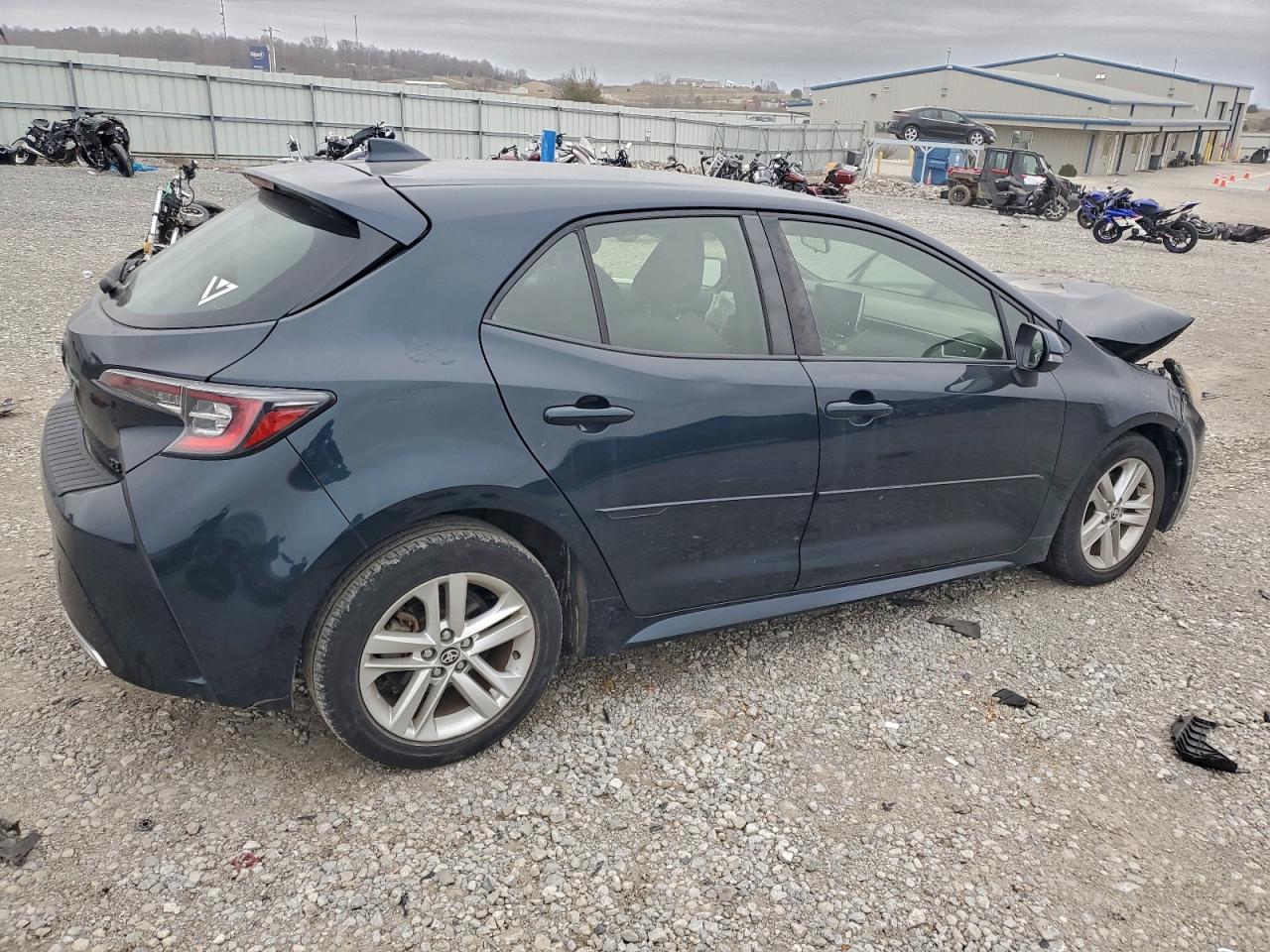 Toyota Corolla Se Image 4