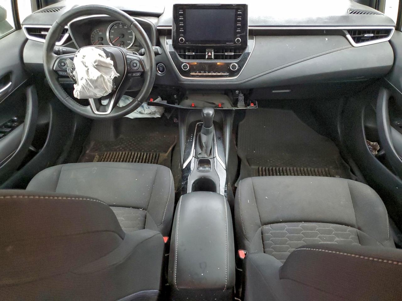 Toyota Corolla Se Image 6