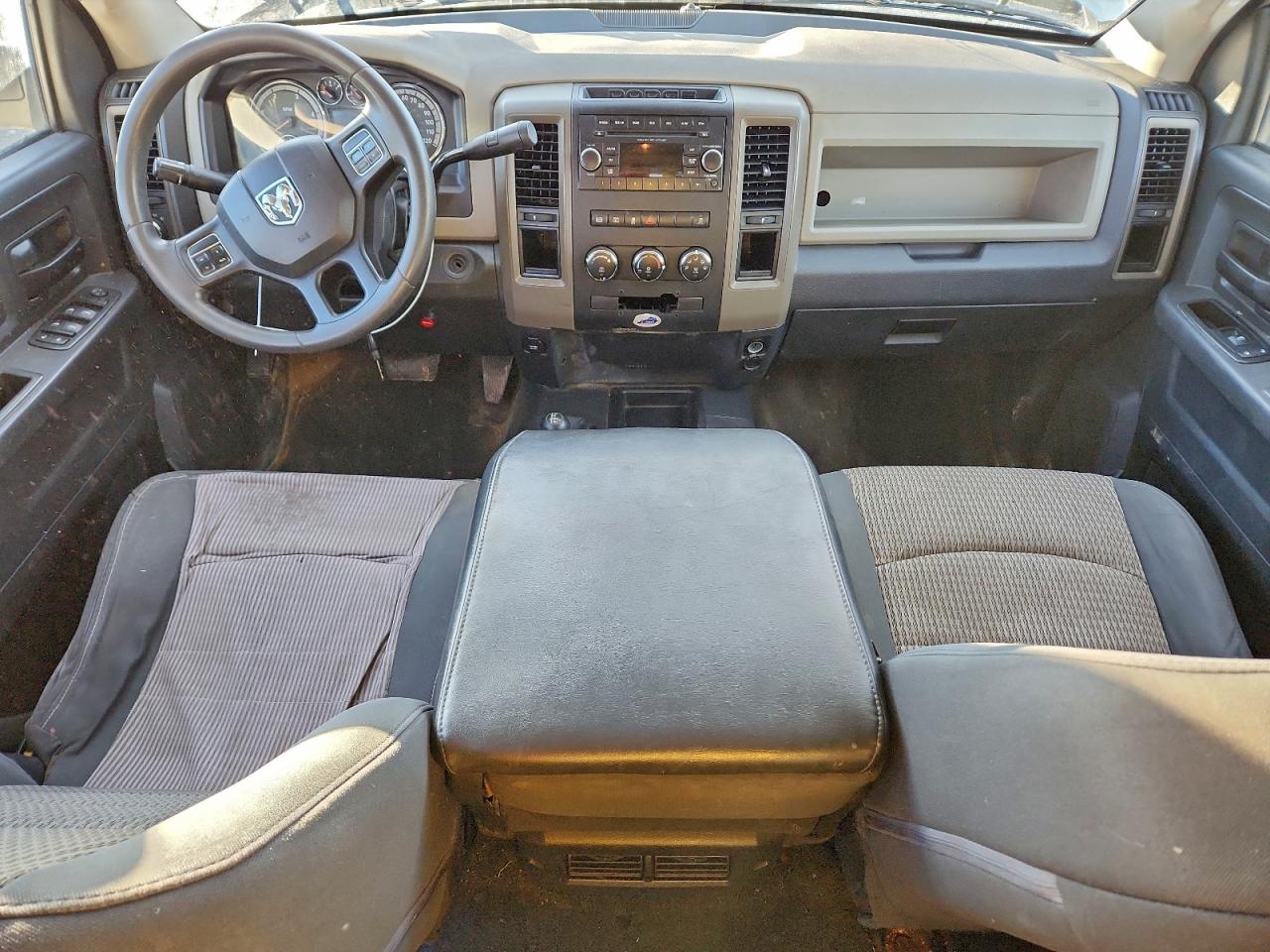 Dodge Ram 2500 St Image 3