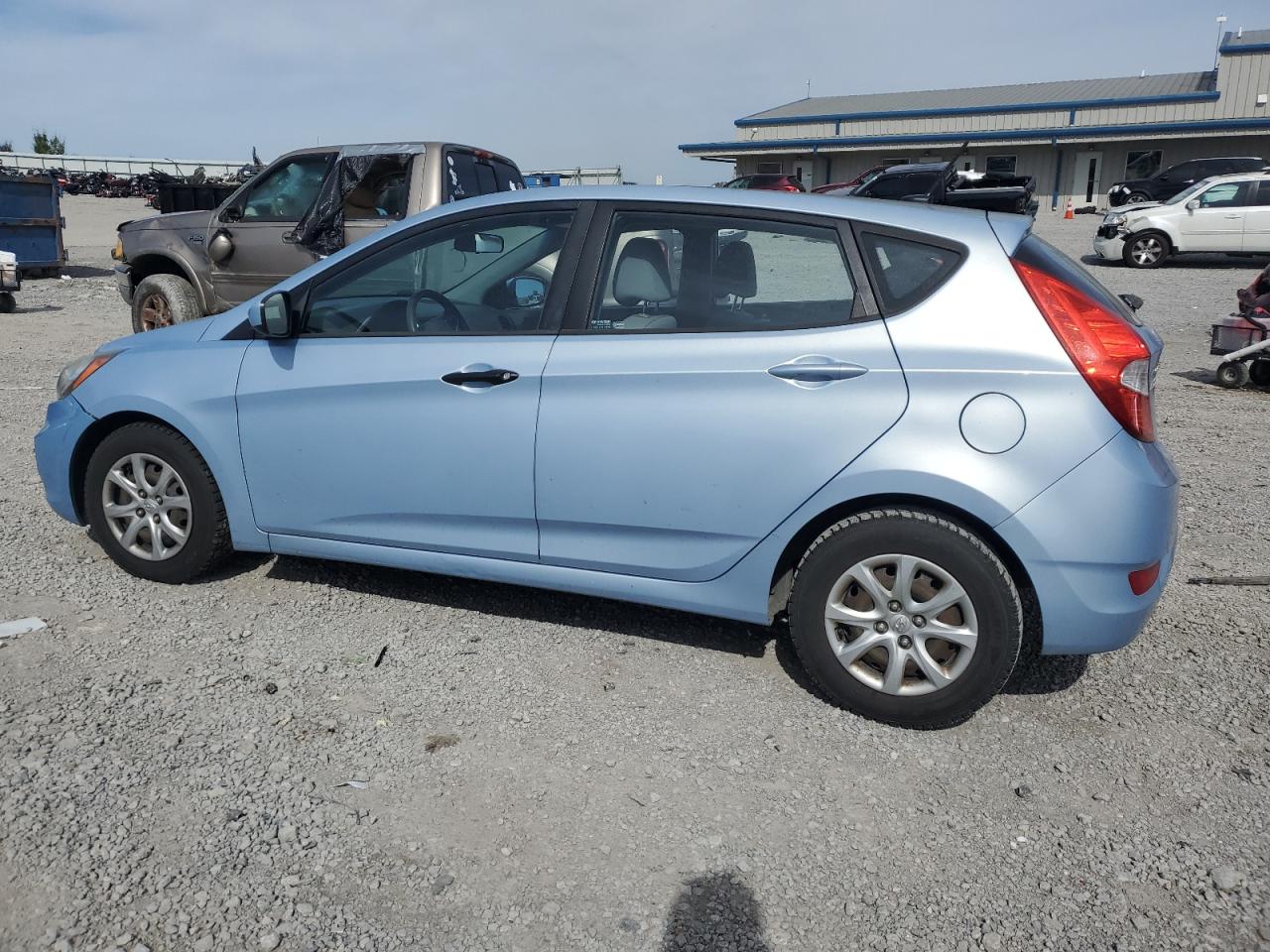 Hyundai ACCENT Gls Image 5