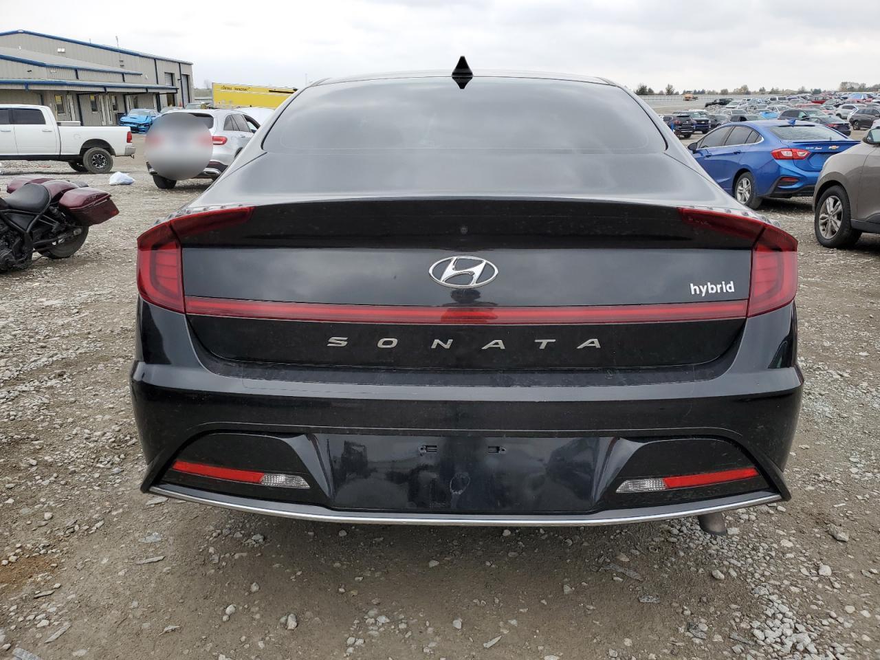 Hyundai SONATA Hybrid Image 6