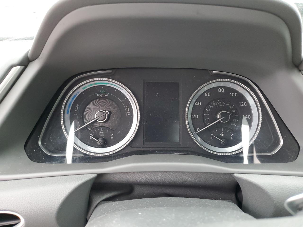 Hyundai SONATA Hybrid Image 7