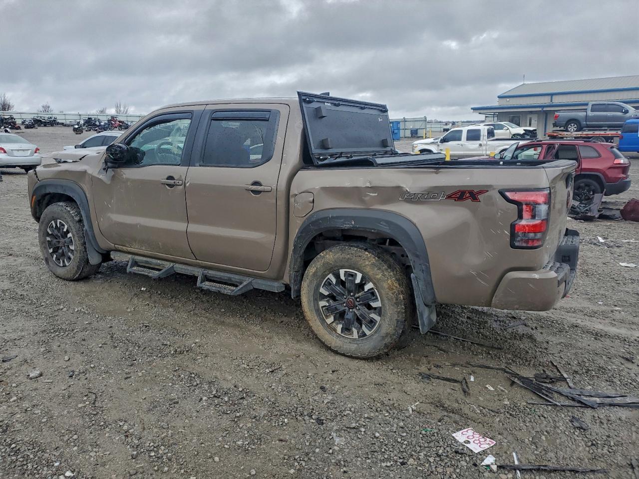 Nissan Frontier S Image 5