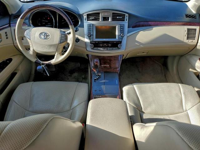 Toyota Avalon Base Image 2