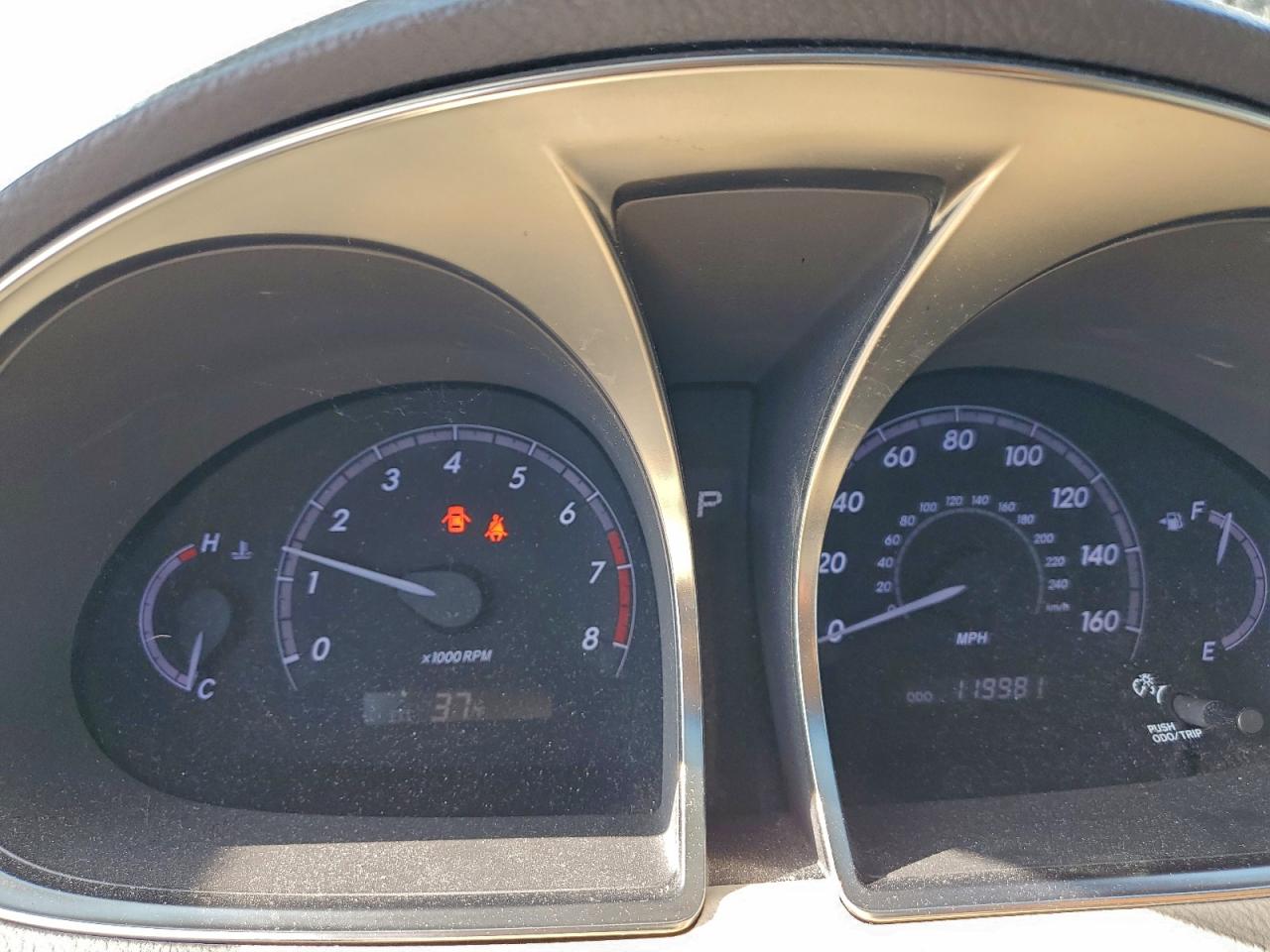 Toyota Avalon Base Image 9