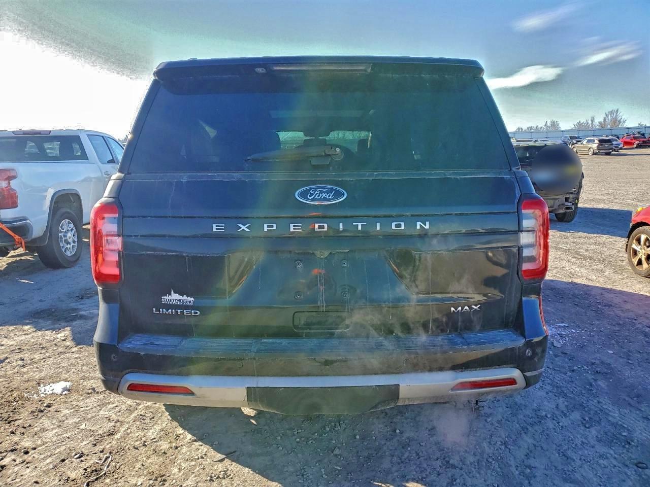 Ford Expedition Max Limited Image 12