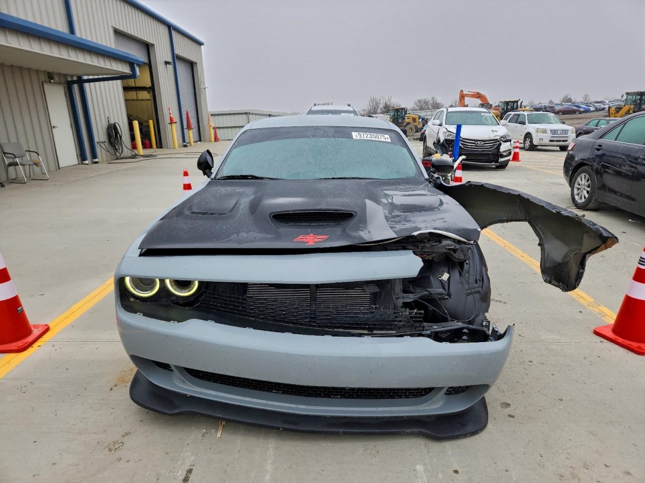 Dodge Challenger R/t Scat Pack Image 6