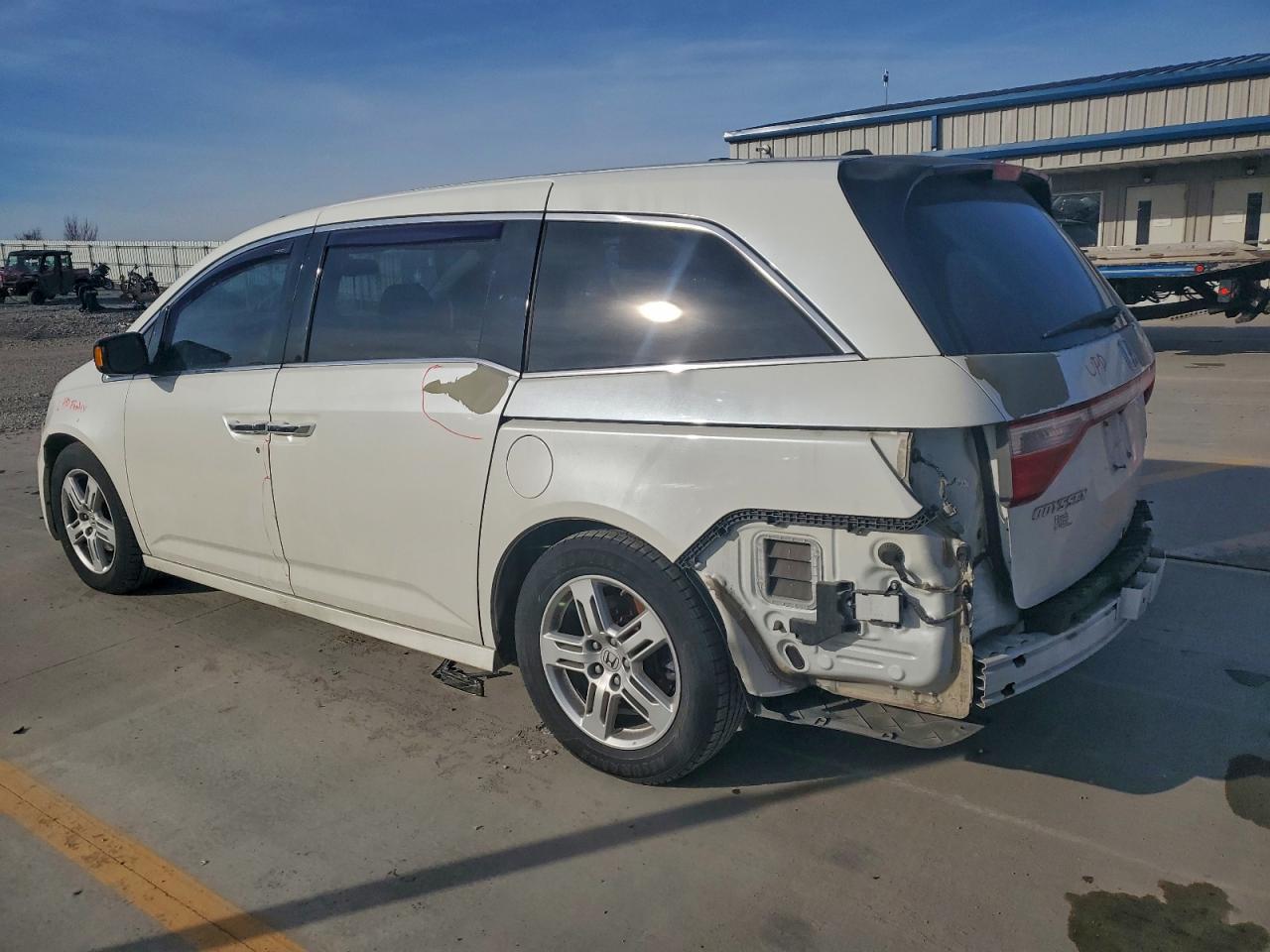 Honda Odyssey Touring Image 10