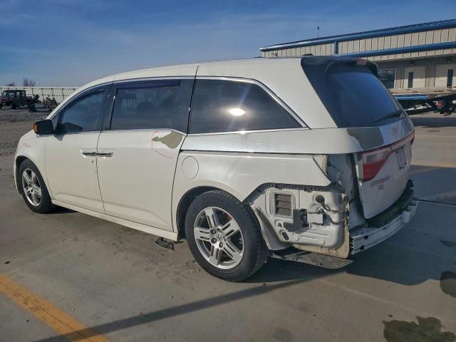 Honda Odyssey Touring Image 10