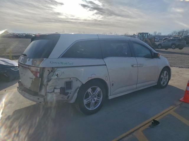 Honda Odyssey Touring Image 6