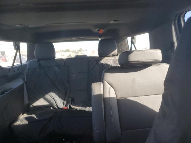 Chevrolet Suburban K1500 Lt Image 9