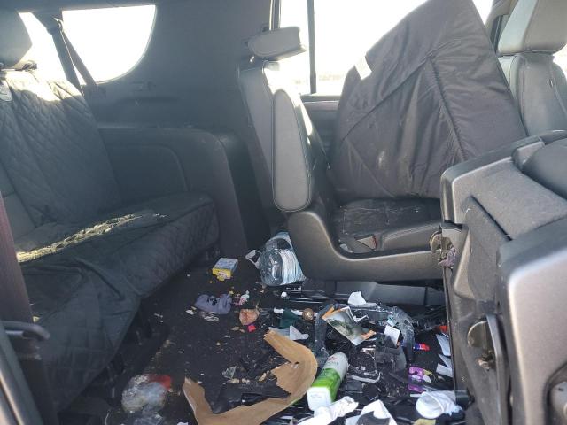 Chevrolet Suburban K1500 Lt Image 10