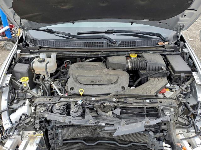 Chrysler Pacifica Touring L Image 10