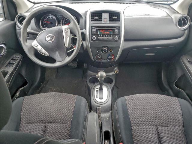 Nissan Versa S Image 6