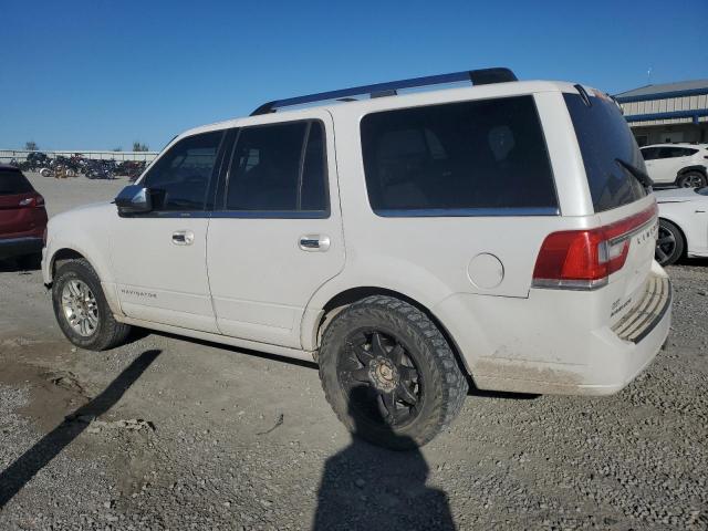 Lincoln Navigator Image 2
