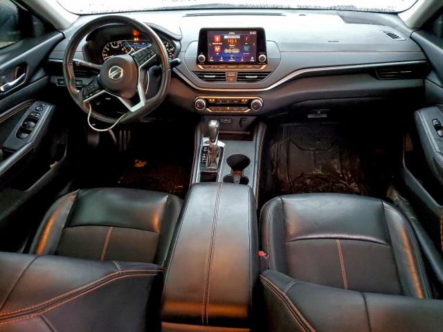 Nissan Altima Sr Image 2