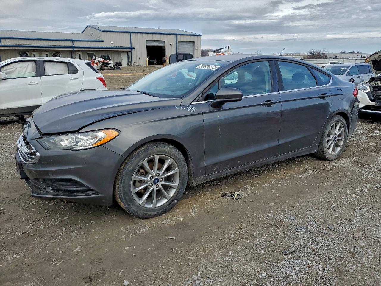Ford Fusion Se Image 1