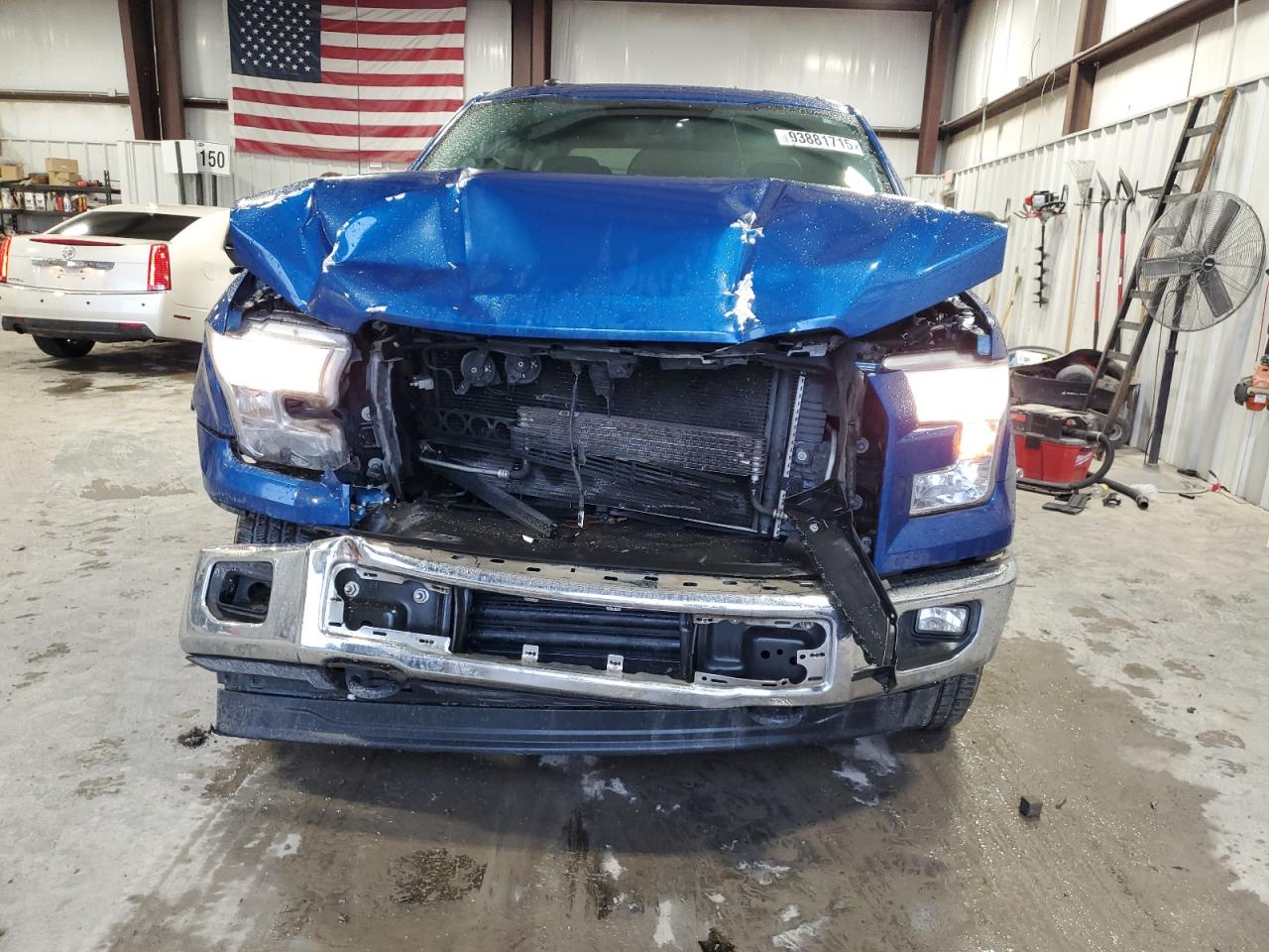 Ford F-150 Supercrew Image 4