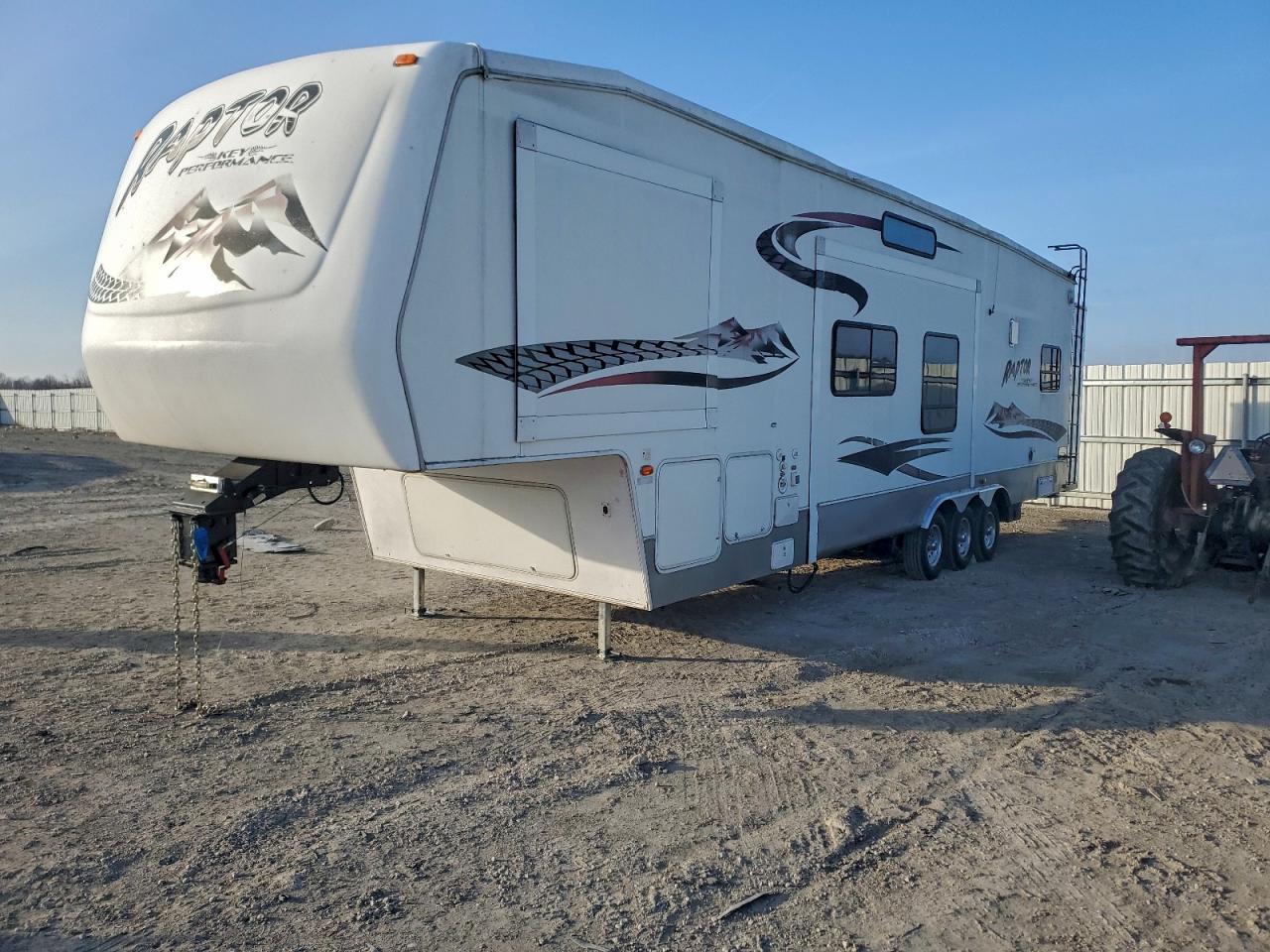 Keystone Raptor Image 3