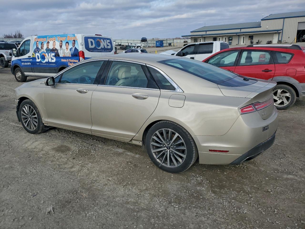 Lincoln MKZ Select Image 2