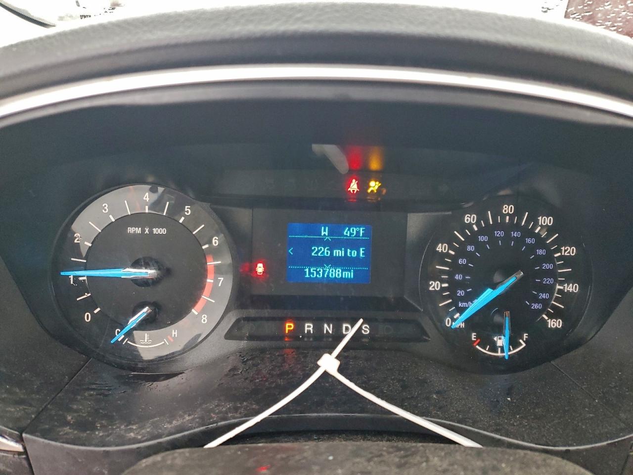 Ford Fusion S Image 6