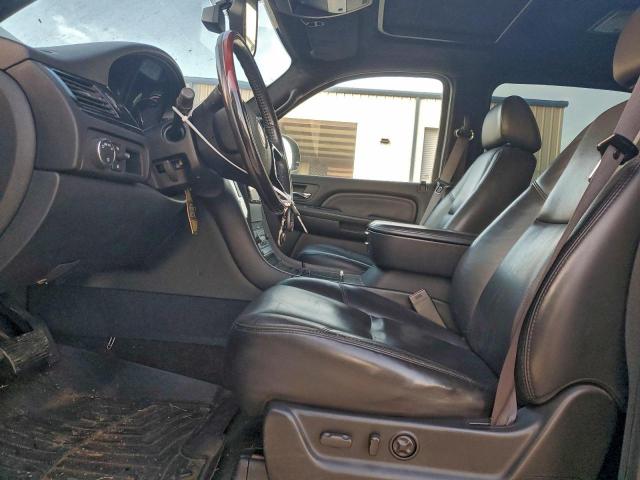 Cadillac Escalade Ext Image 7