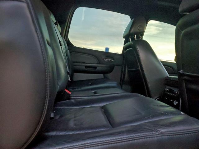 Cadillac Escalade Ext Image 11