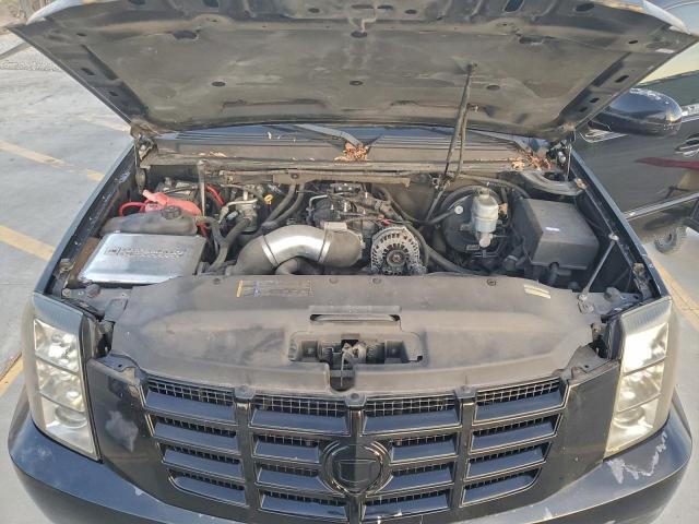 Cadillac Escalade Ext Image 10