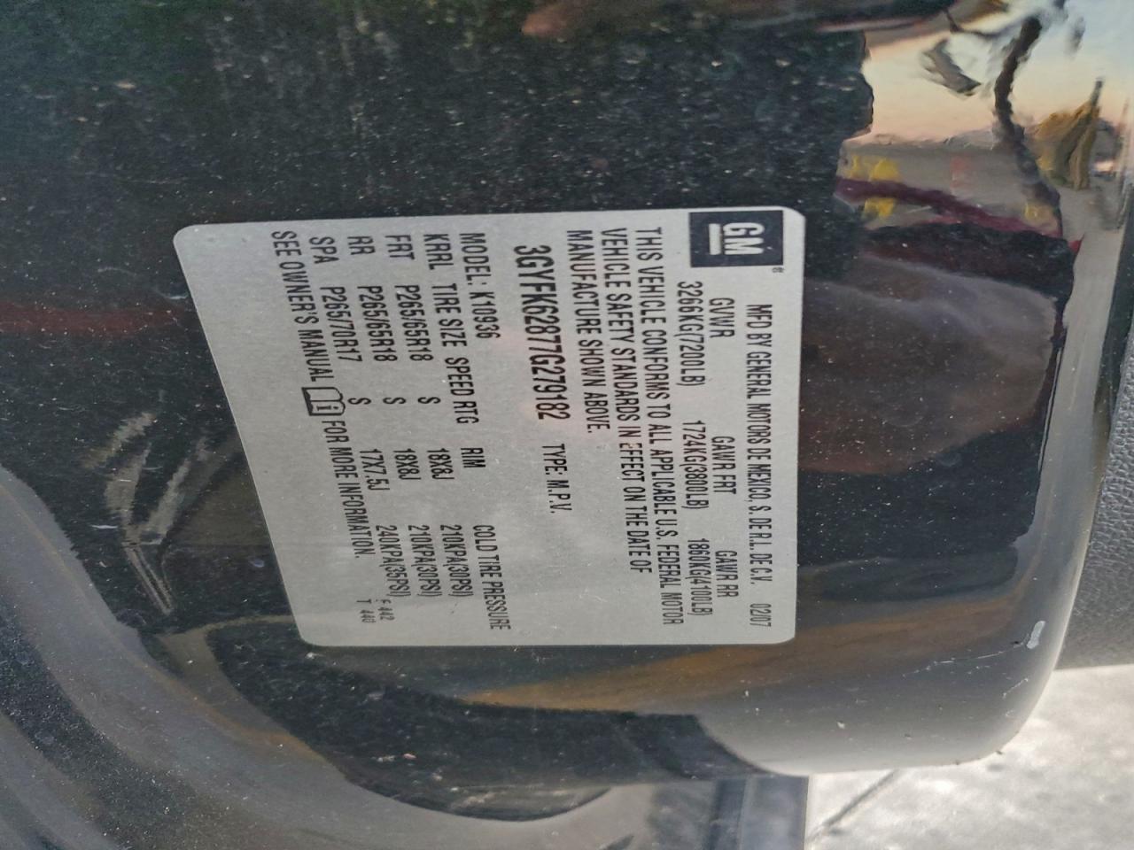 Cadillac Escalade Ext Image 12