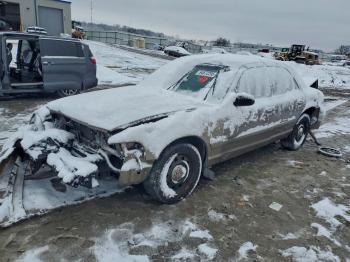  Salvage Ford Crown Vic