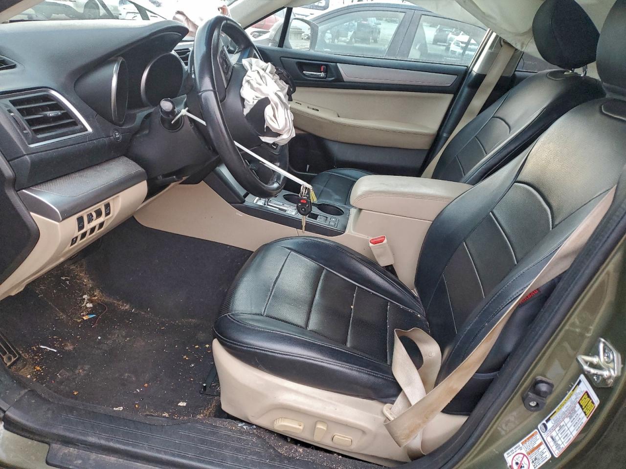 Subaru Outback 2.5i Premium Image 4