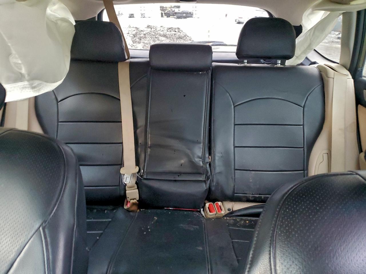 Subaru Outback 2.5i Premium Image 8