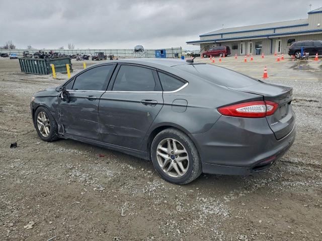 Ford Fusion Se Image 5