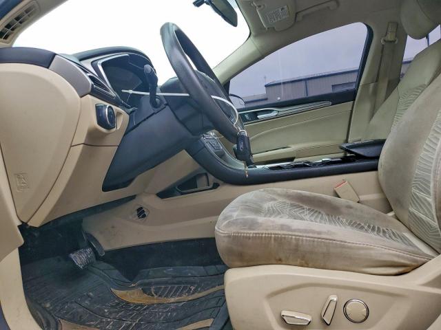 Ford Fusion Se Image 10