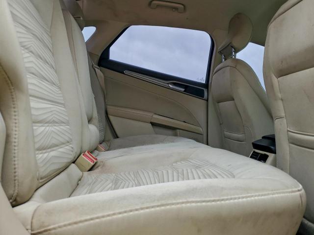 Ford Fusion Se Image 4