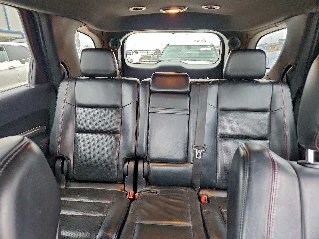 Dodge Durango R/t Image 10