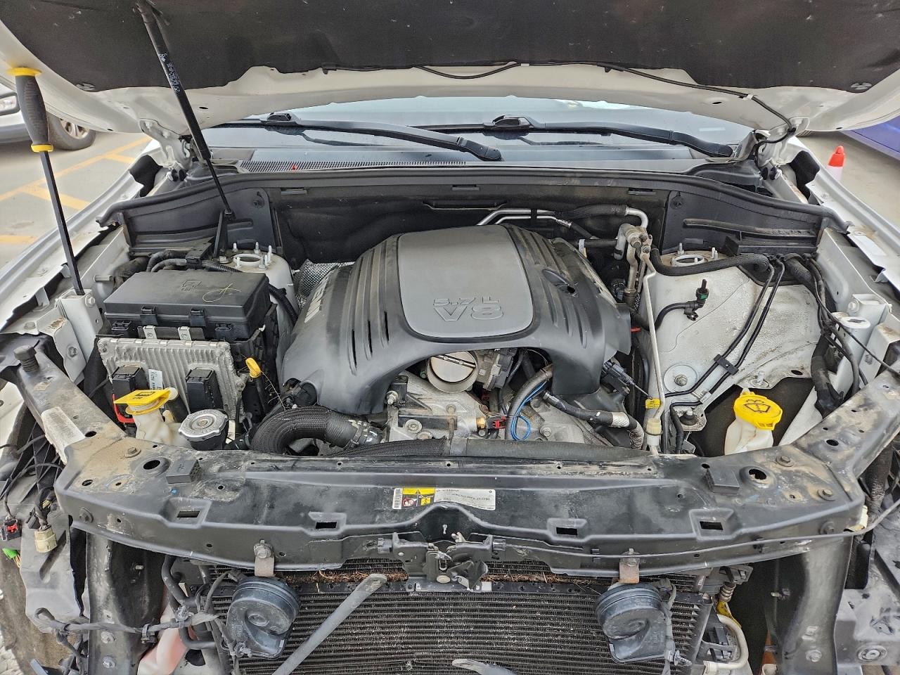 Dodge Durango R/t Image 13