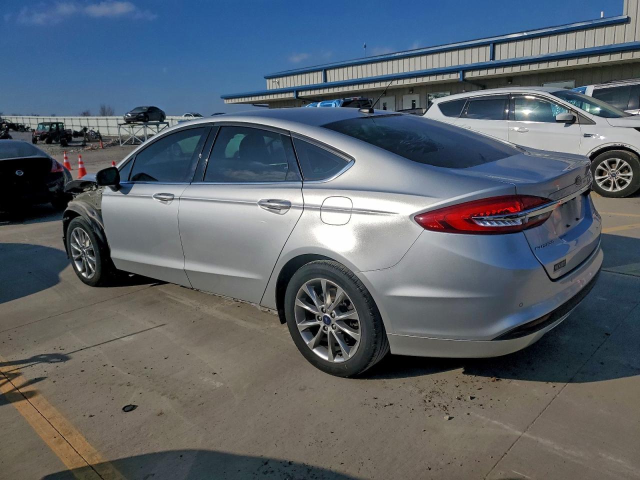 Ford Fusion Se Image 5