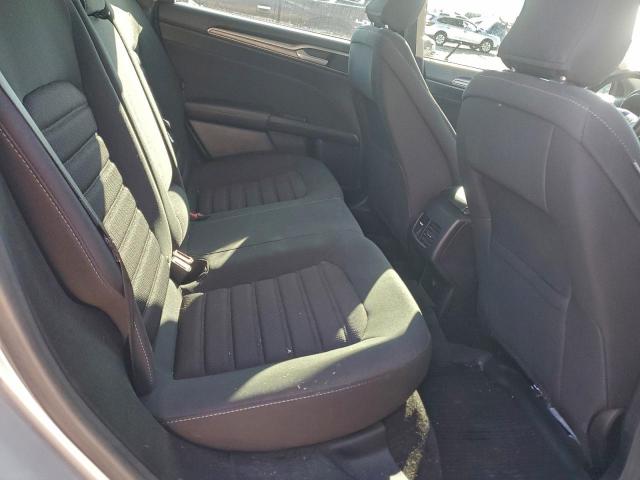 Ford Fusion Se Image 12