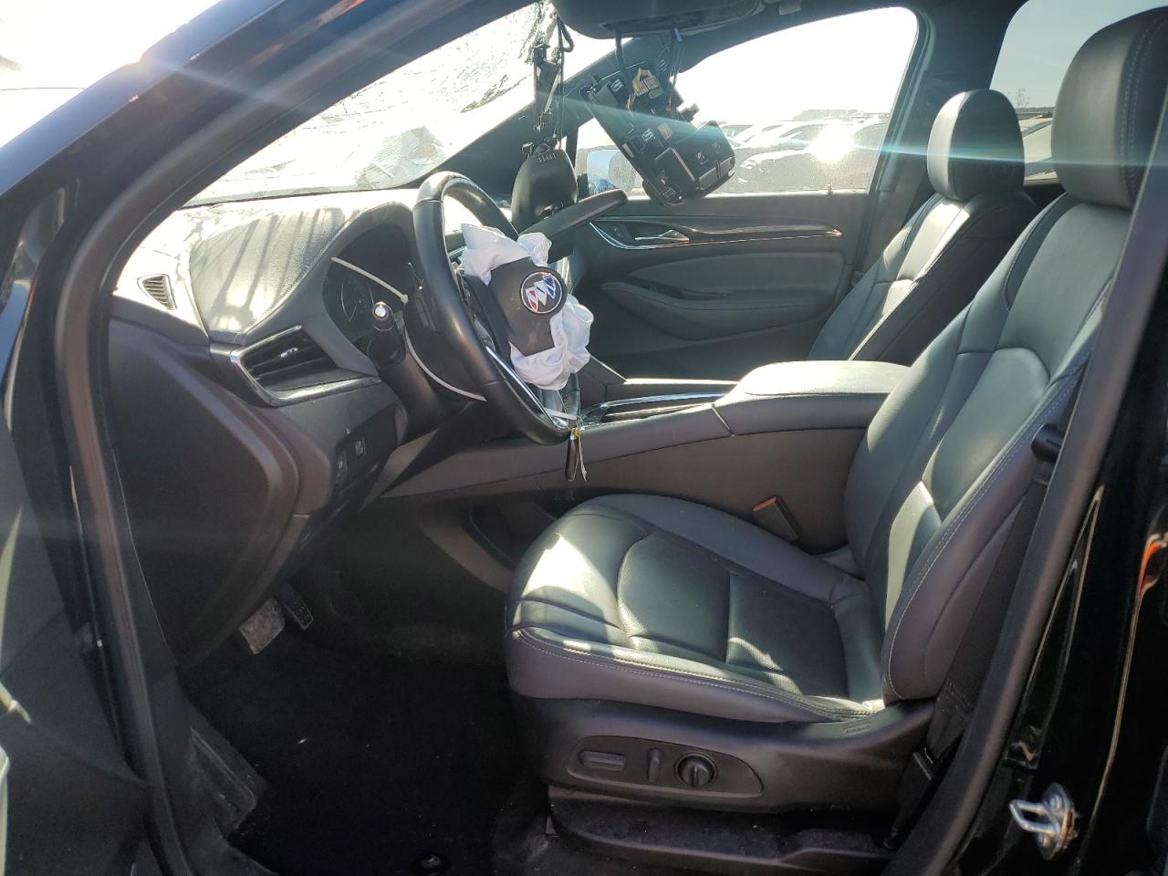 Buick Enclave Essence Image 9