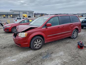  Salvage Chrysler Minivan