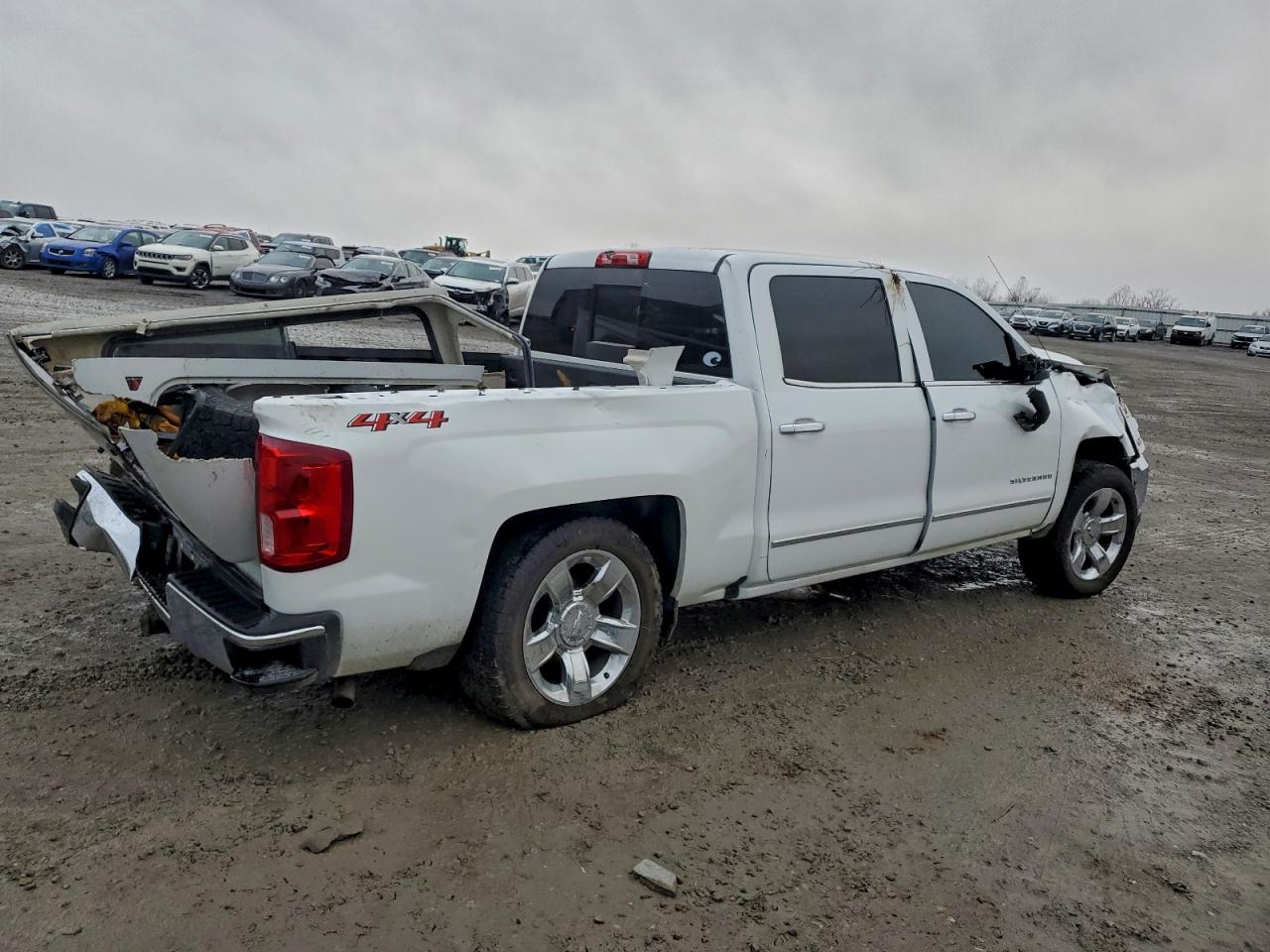 Chevrolet Silverado K1500 Ltz Image 6