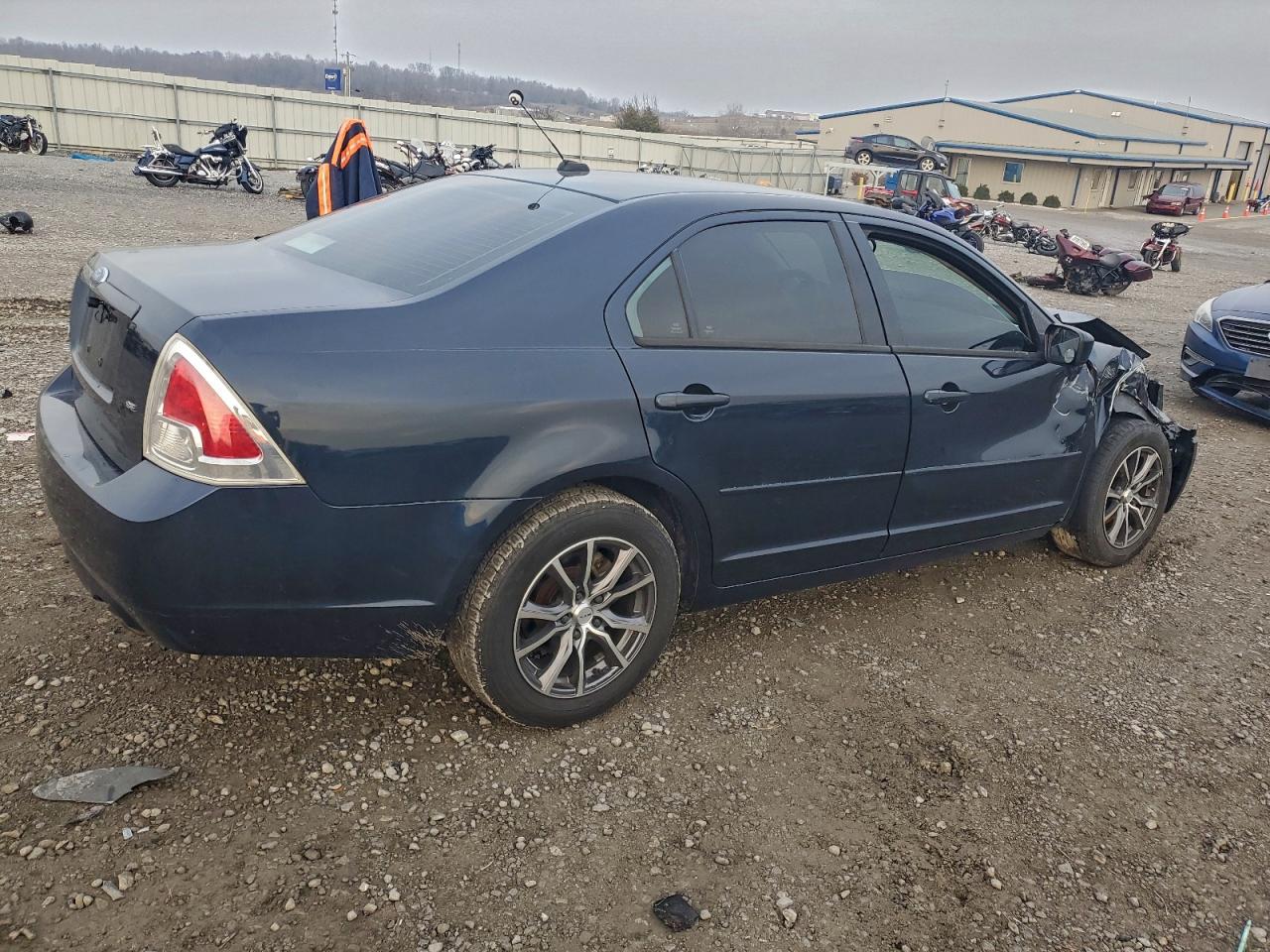 Ford Fusion Se Image 2