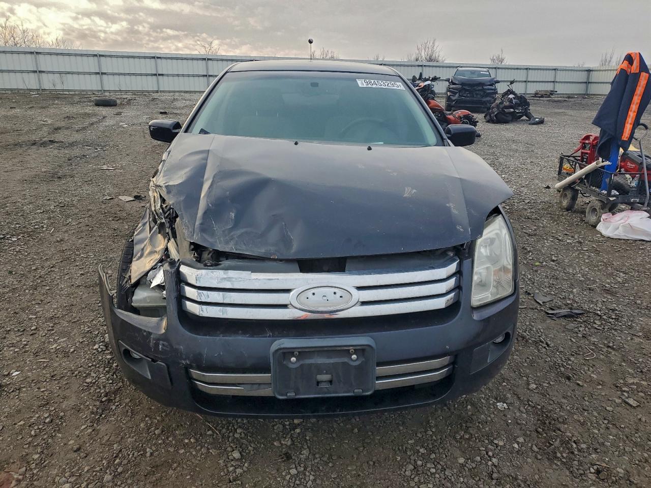 Ford Fusion Se Image 4