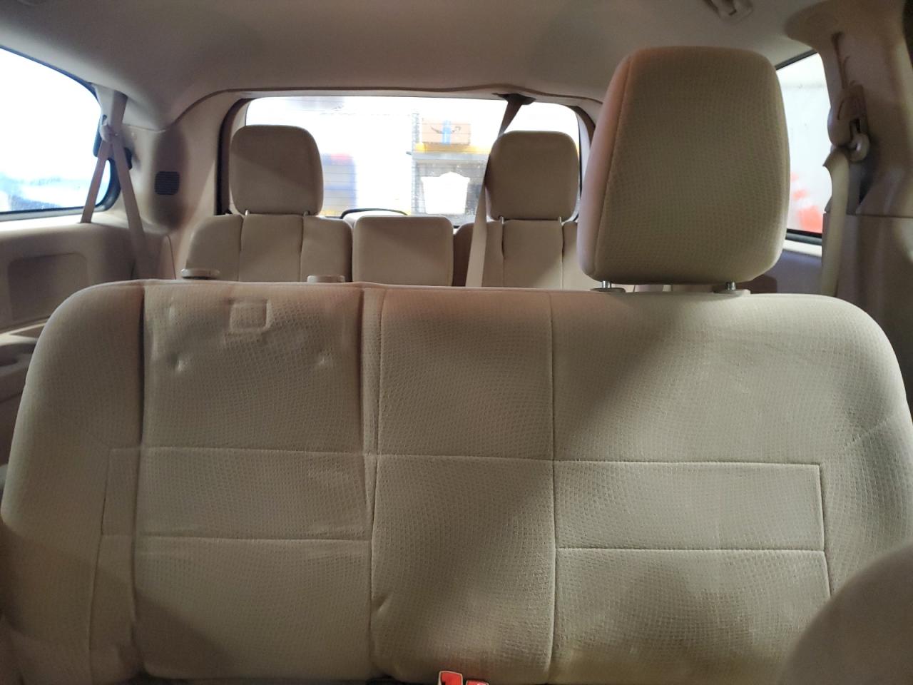 Dodge Caravan Se Image 10