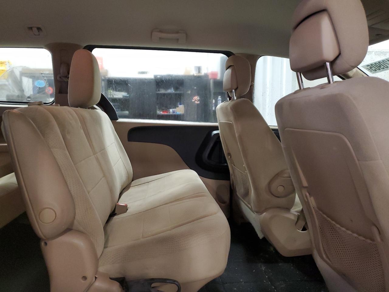 Dodge Caravan Se Image 9