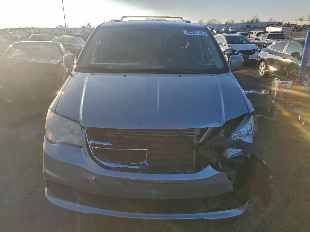 Dodge Caravan Sxt Image 3