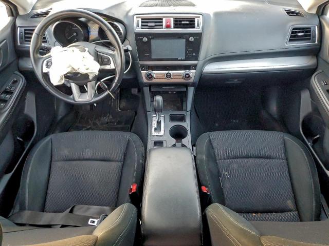 Subaru Outback 2.5i Premium Image 12